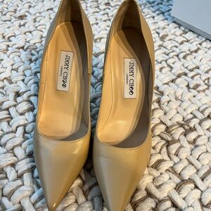 JIMMY CHOO PUMPS
